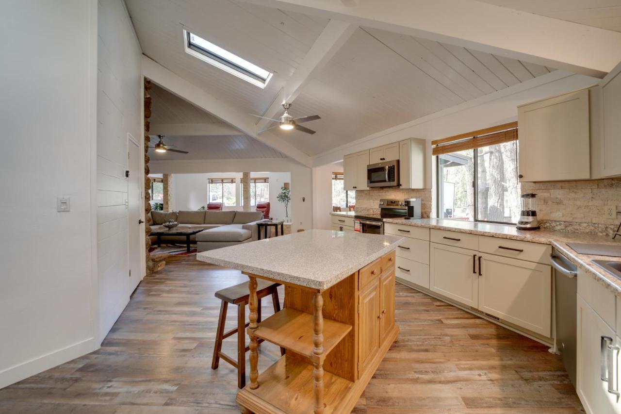 Villa Cozy Munds Park Retreat Hike, Golf And Fish! Exterior foto